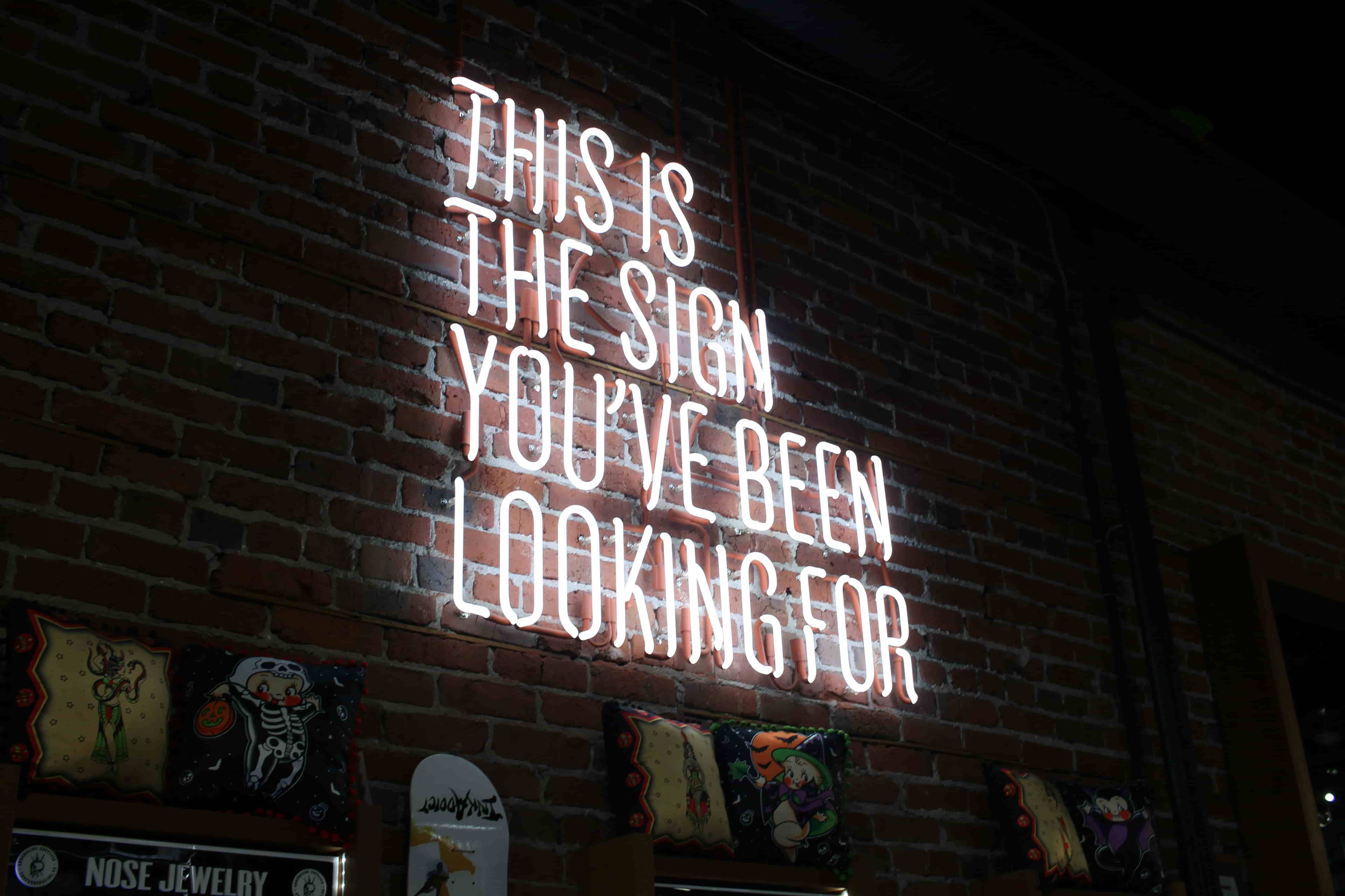 The Importance of Graphic Design and Logo Design in Digital Marketing image